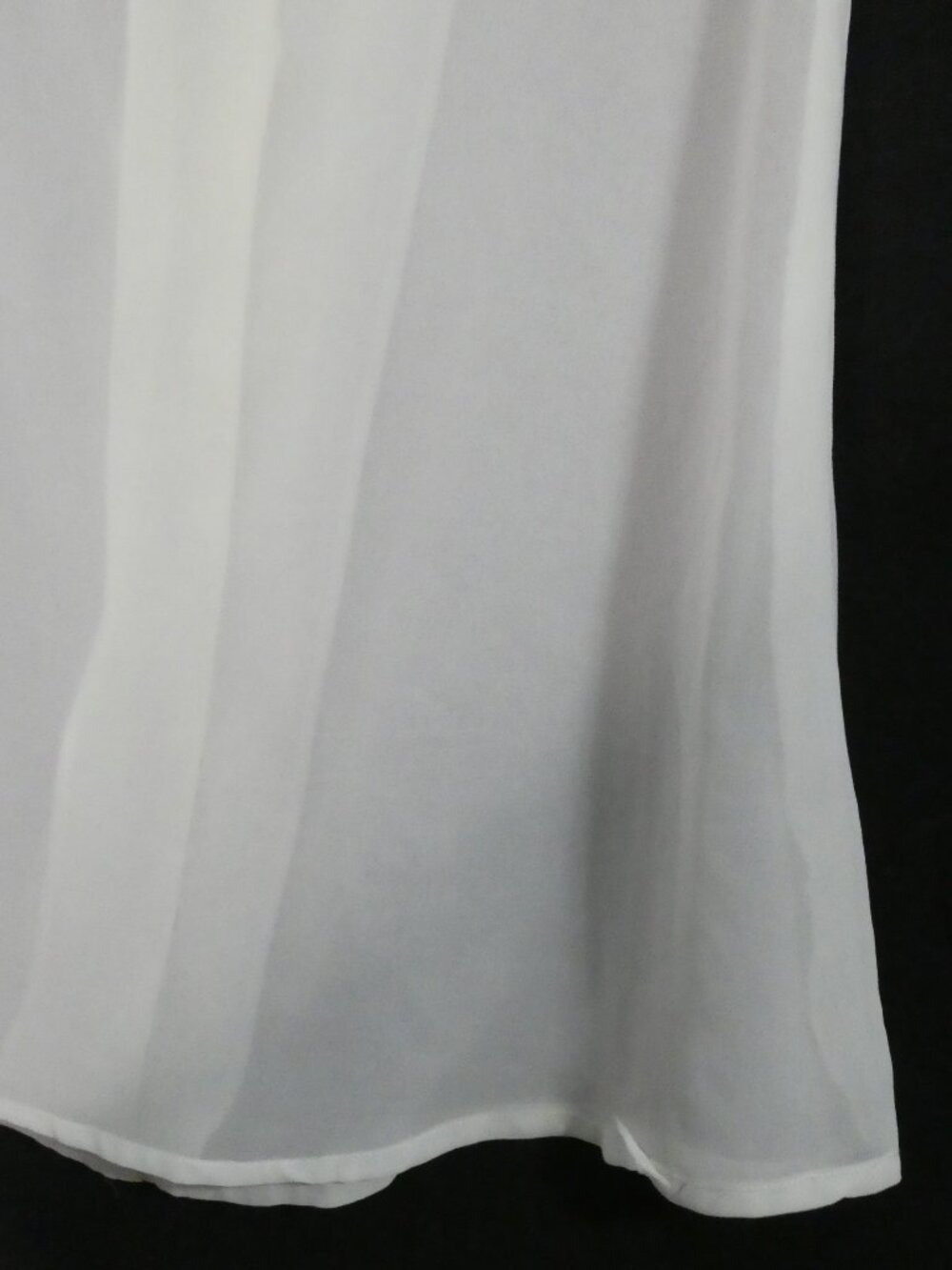 AND Sheer White Sleeveless Button Down Blouse - Size 8 - Picture 16 of 16